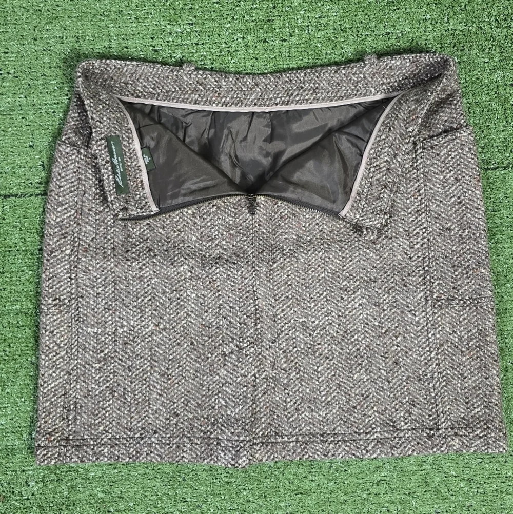 EDDIE BAUER | 48% WOOL BLEND CHEVRON WOVEN MINI SKIRT w\ BUTTONED SIDE POCKETS